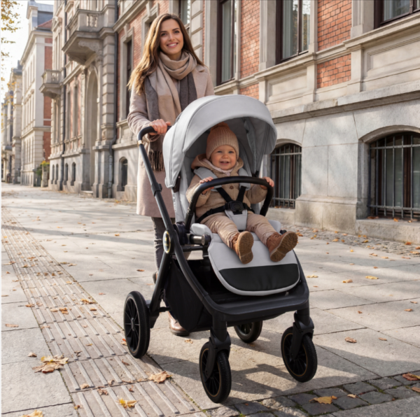 3 in 1 Luxury Stroller and Car Seat - New Rosso  Luxury Pram Pushchair and Car seat by Babylux- In Blue - Image 4