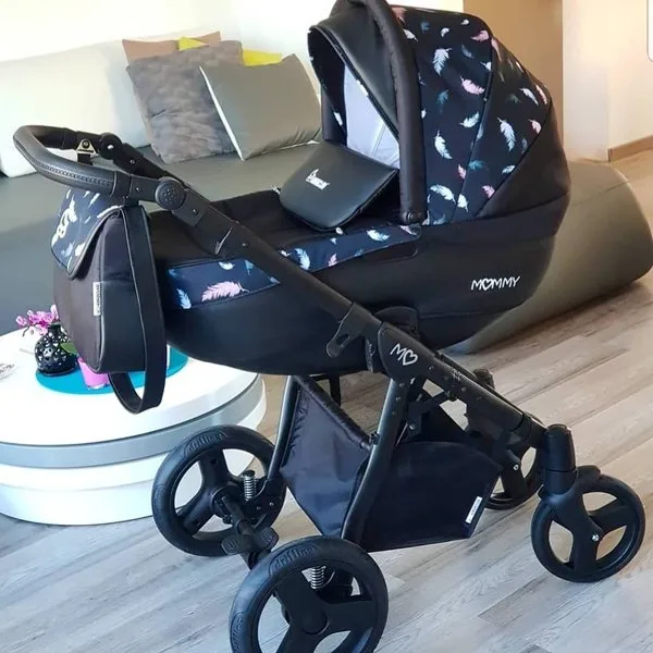 Mommy Air Pattern pram lifestyle photo 4